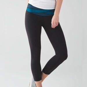 Lululemon Wunder Under Crop III Leggings Black / Tofino Teal / Alberta Lake Sz 8